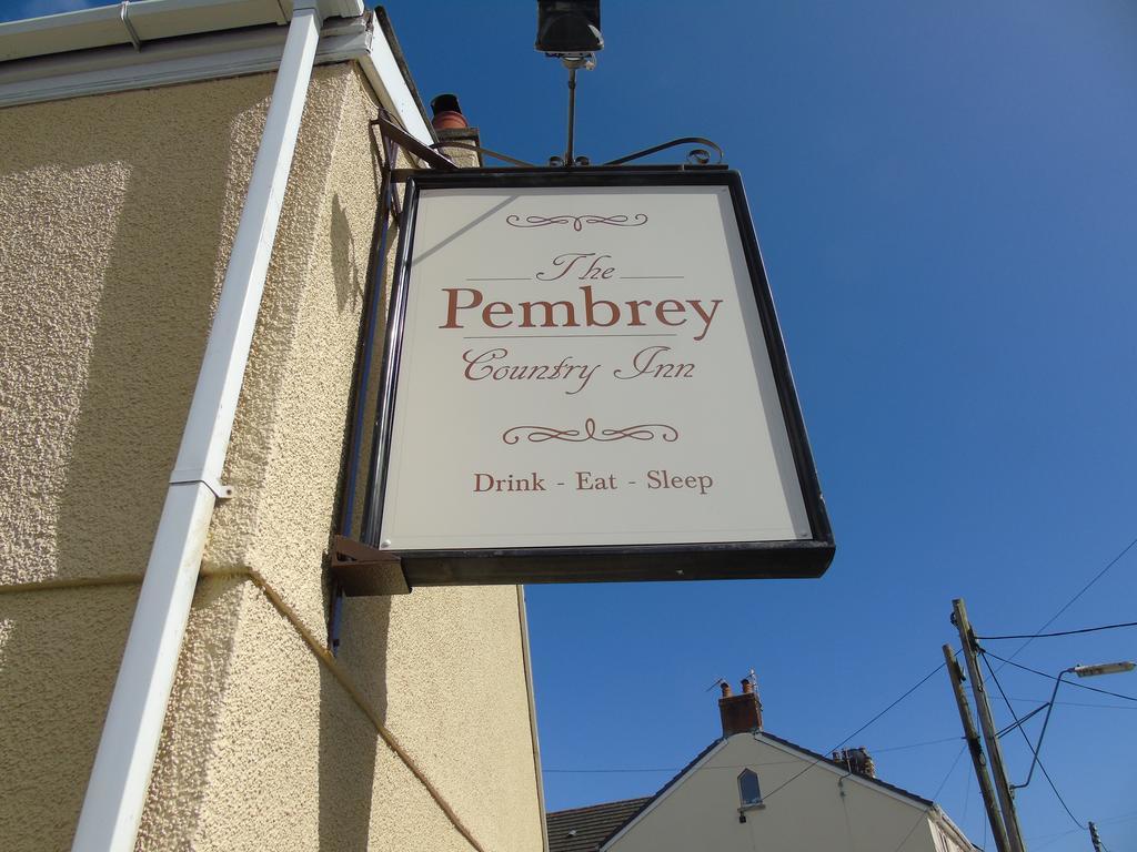 The Pembrey Country Inn Buitenkant foto